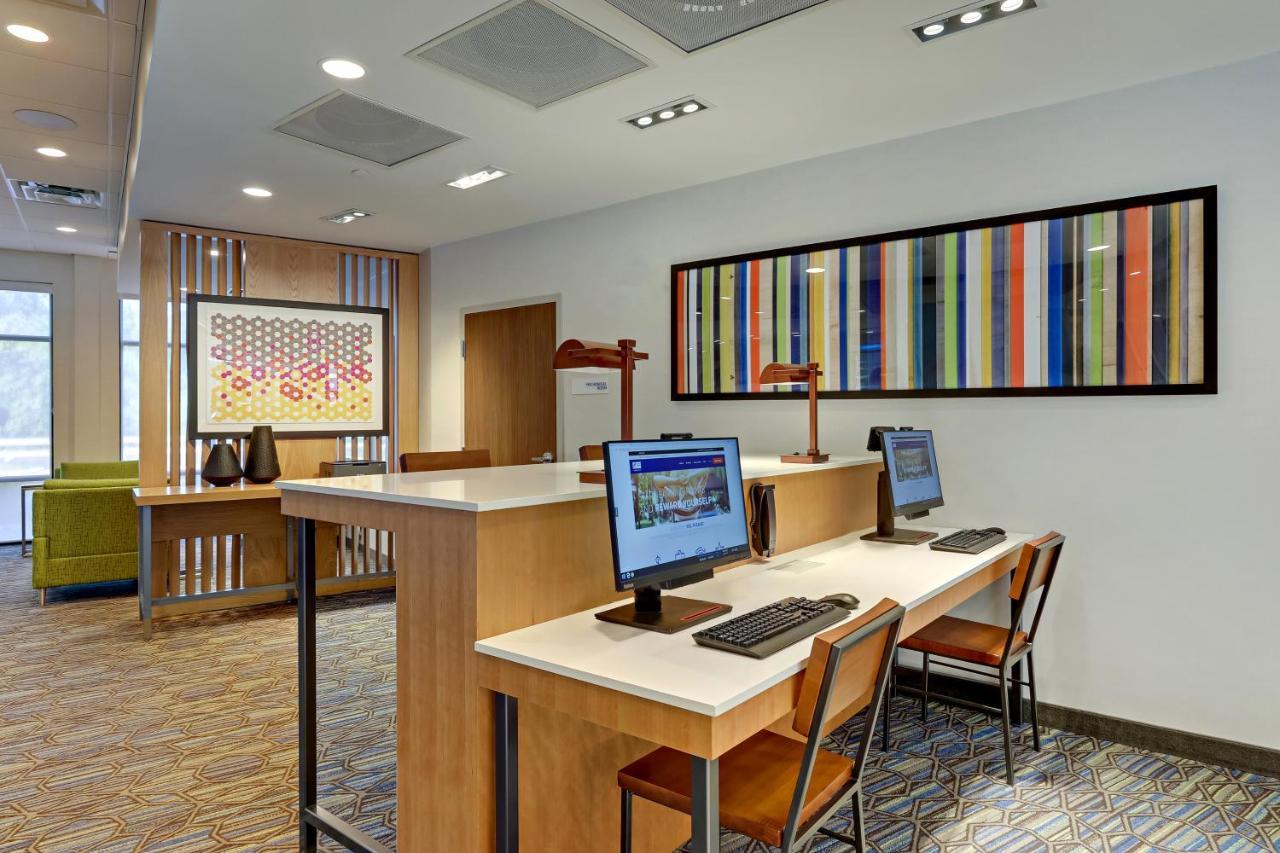 Holiday Inn Express & Suites - Winston - Salem Sw - Clemmons By Ihg Экстерьер фото